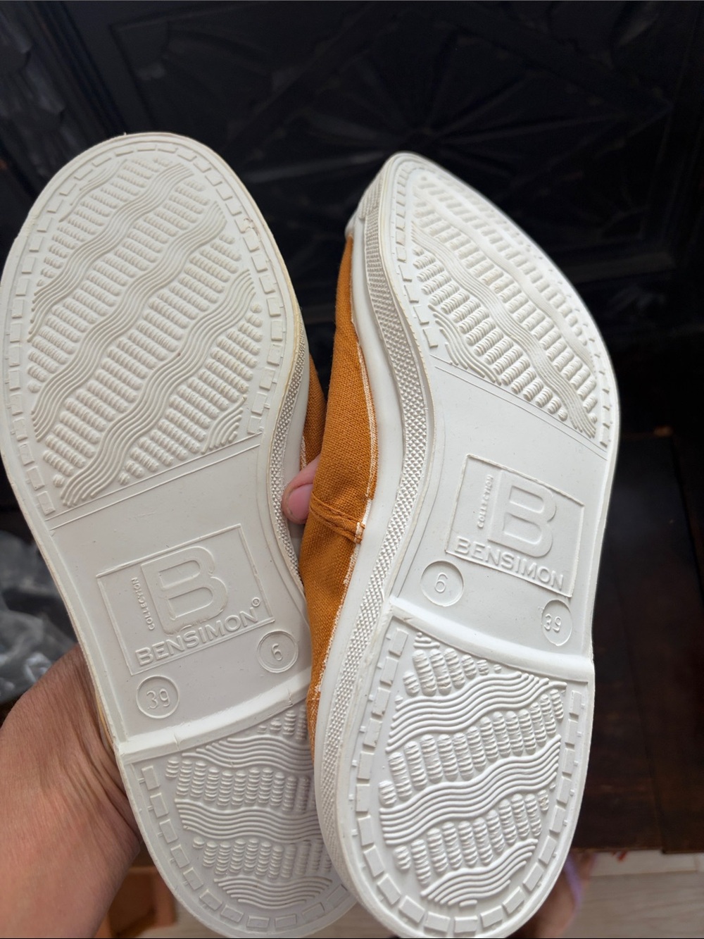 Brand new mustard bensimon tennis shoes 39 - Picture 3 of 3